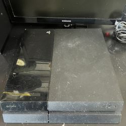 PlayStation 4 #93636-1 