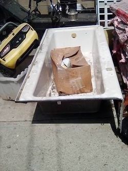 Bathtub