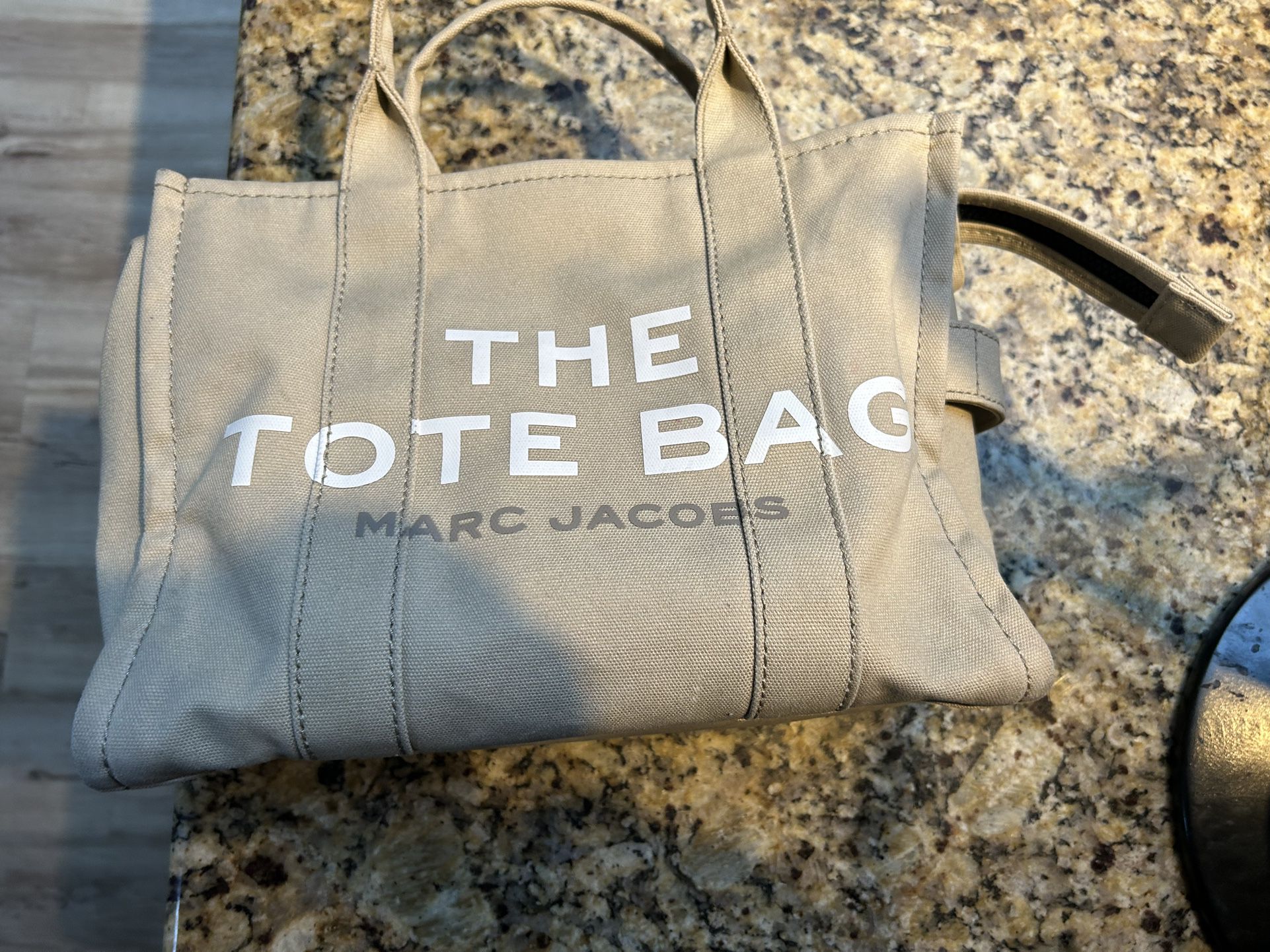 Marc Jacobs Tote Bag (medium)