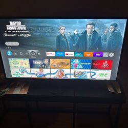 Small Tv For Kitchen 40$Pickup Only 