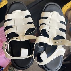 Platform shoes, size 6 women’s