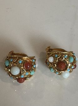 BARRERA Multi-Stone Cup-on Earrings