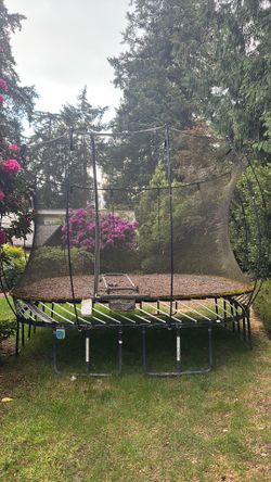 Springfree trampoline