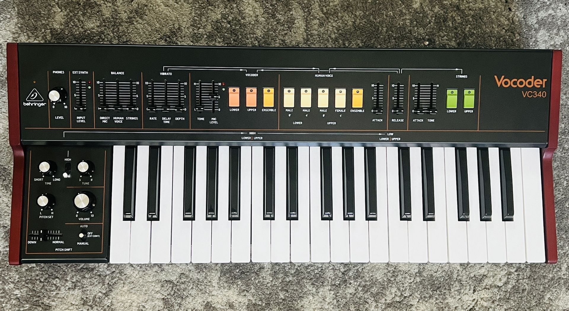 Behringer VC340 Analog Synth - Vocoder/Choir/Strings
