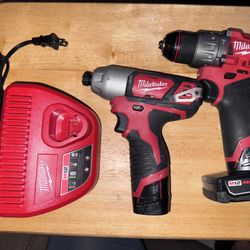 Milwaukee M12 2-Tool Set: Drill/Driver + 1/4” Impact + 4.0Ah Battery + Charger