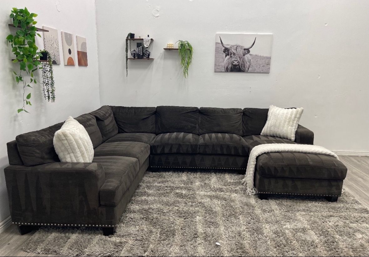 Brown Sectional Couch - Free Delivery