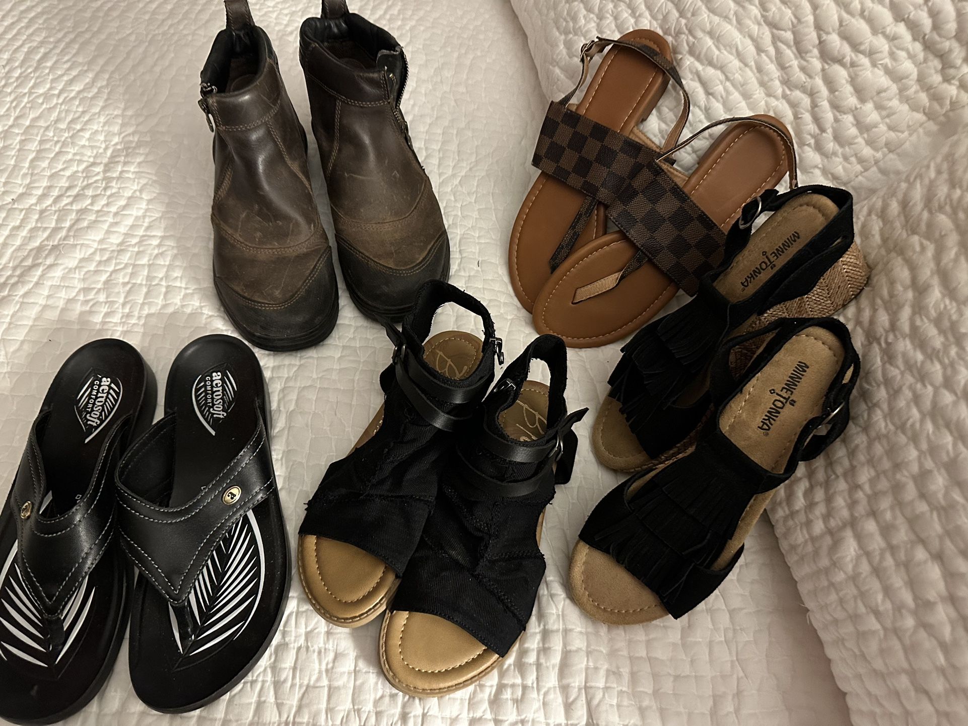 Five Pairs Of Shoes Different Styles Prices And Sizes In The Description Box