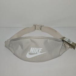 Nike Fanny Pack, Adult One Size Fit Waist Bag, Light Brown, New w/Tag