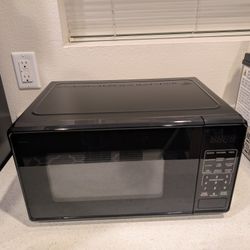 700W Microwave