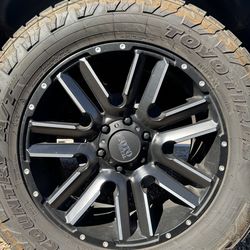 Moto metal wheels and tires