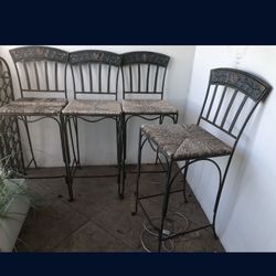 BEAUTIFUL OUTDOOR HIGH CHAIRS HEAVY IRON Stools 