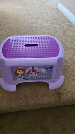 Kids step stool