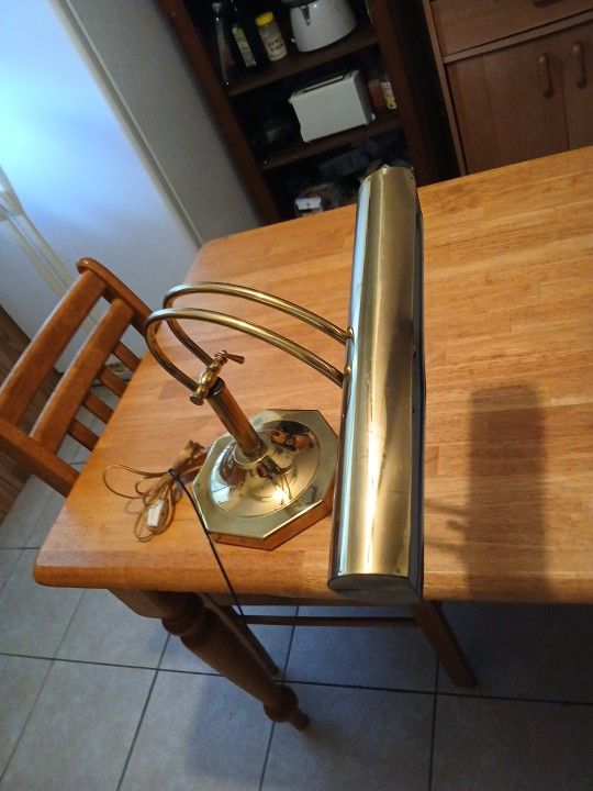 Reading Table Light Room For 2 Bulbs