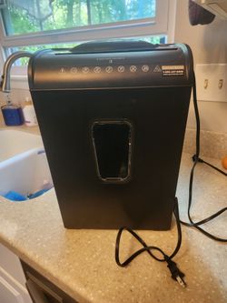 Paper shredder
