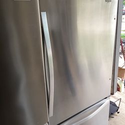 NEW REFRIGERATOR WHIRLPOOL 