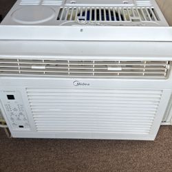 Midea  Air Conditioner