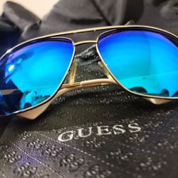 GUESS UNISEX BLUE COBALT SILVER FRAME