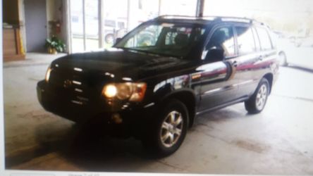 2001 Toyota Highlander Base V6 4WD 4dr SUV