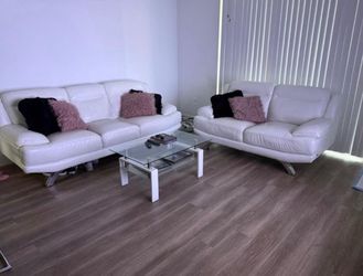 Muebles de piel