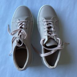 GREAT Light Pink Leather Sneakers