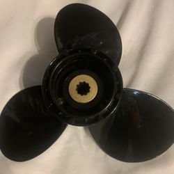 NEW Captain Boat Propeller 9 1/4 X 10