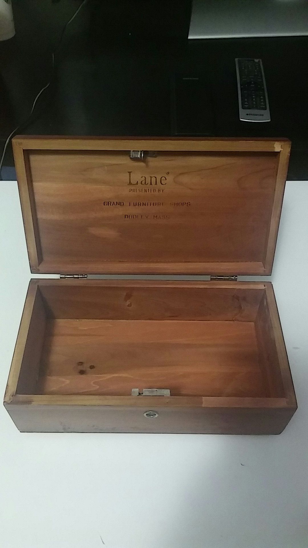 Wooden safe box with working lock and key
