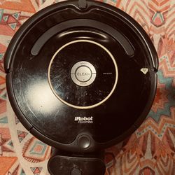 iRobot Roomba Vacuum 