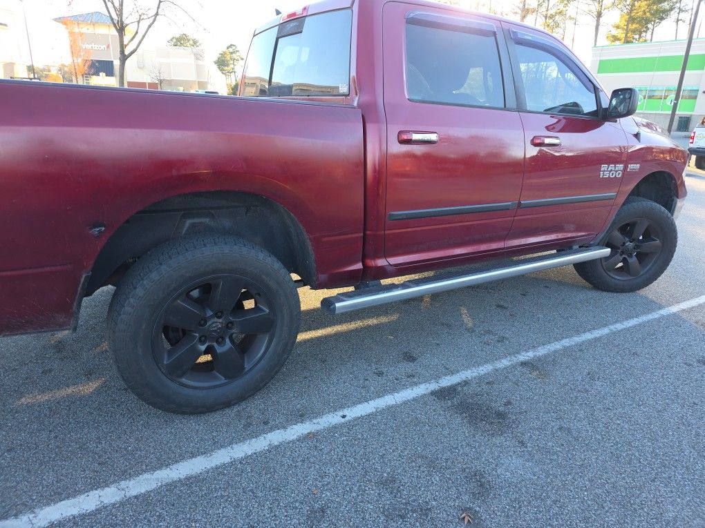 2015 Dodge Ram 1500 Big Horn