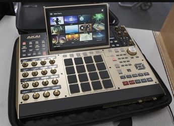 Akai MPC X Drum Machine/Sampler (RARE Gold Special Edition) - NEW