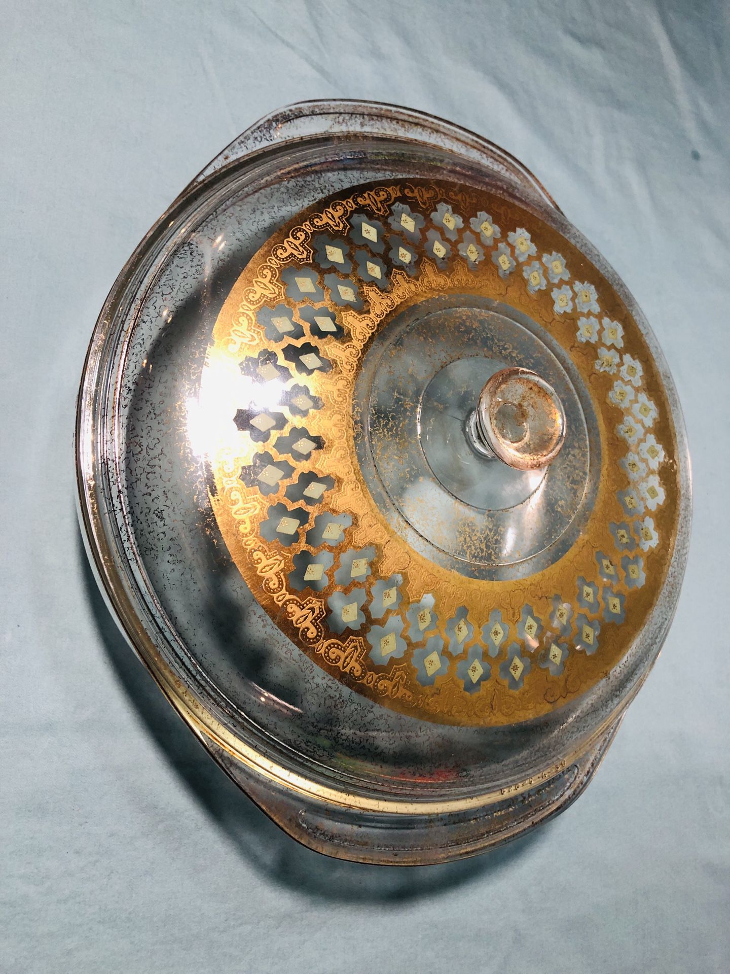 Vintage Culver Seville Gold Pyrex Dish with lid