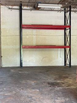Commercial Shelves