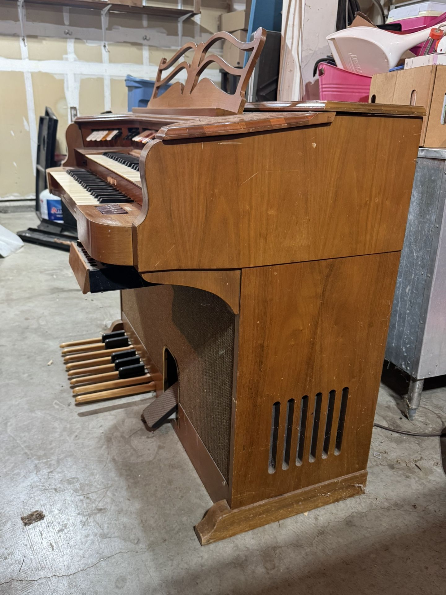 FREE Baldwin CT200 Theatre Organ With Bench