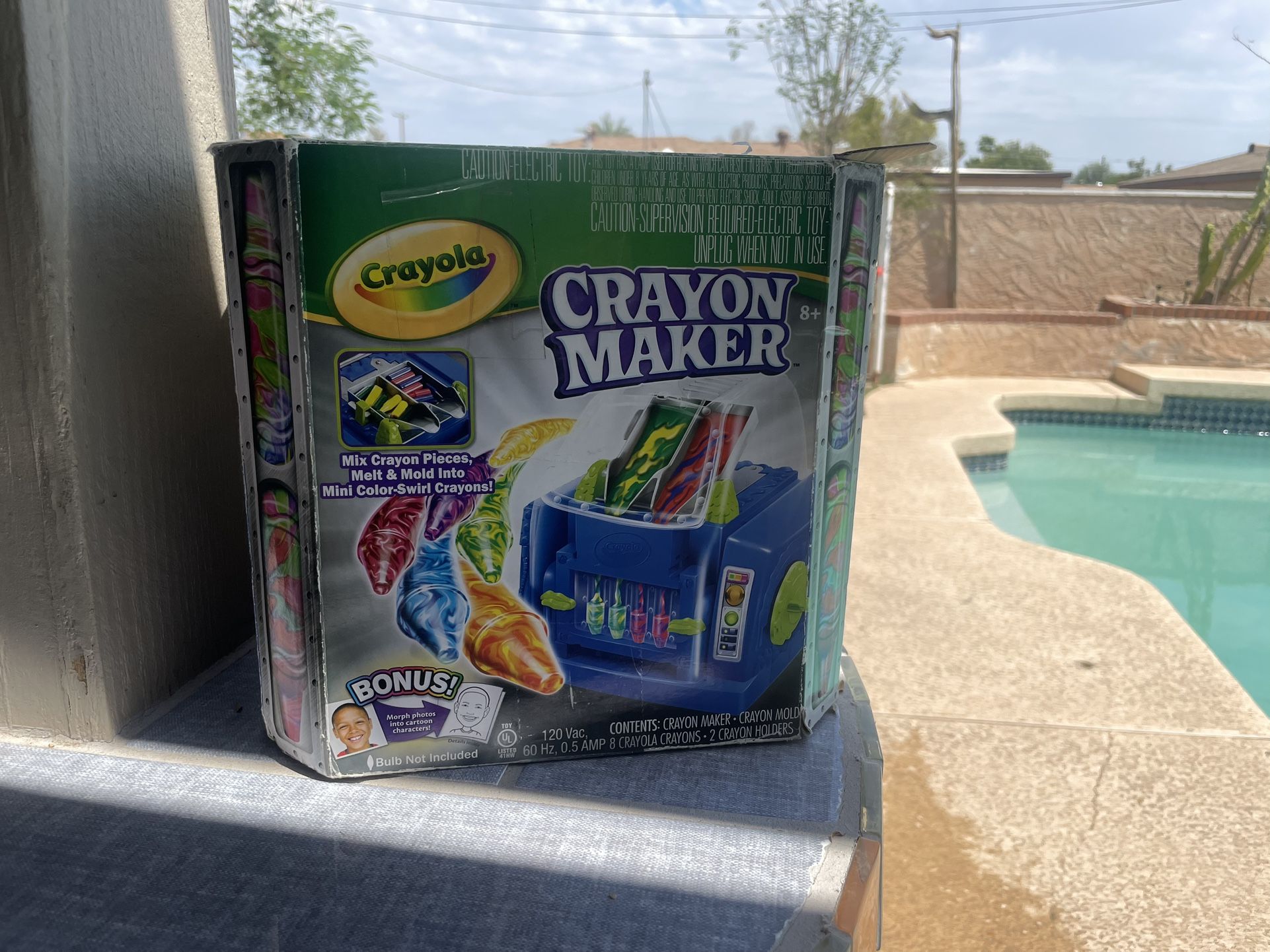Crayon Maker