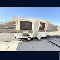 2008 Pop Up Trailer 