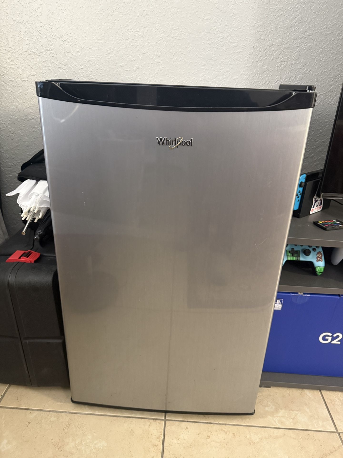 Whirlpool Mini Fridge