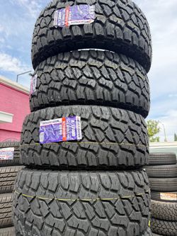 🚨‼️vendo set de llantas Lt 33x12.50 20 crossleader R/T