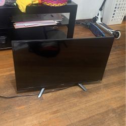Haier Roku Tv