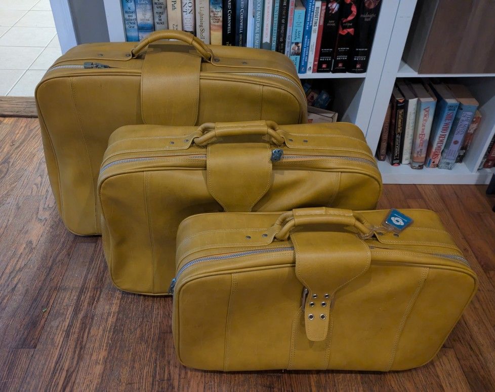 Vintage - SAMSONITE CARIBBEA II - YELLOW LUGGAGE - 3pc Set