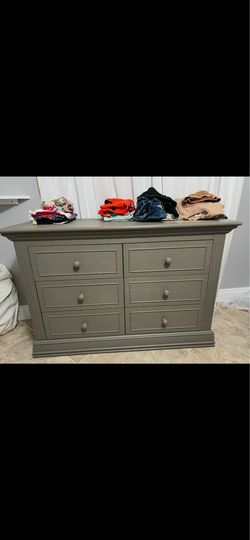 Baby dresser