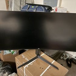 LG Ultragear QHD 34-Inch Curved Gaming Monitor 34GP63A-B