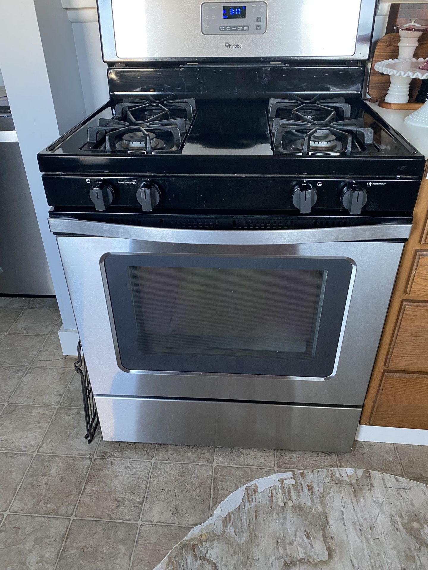 Whirlpool Gas Stove/Oven