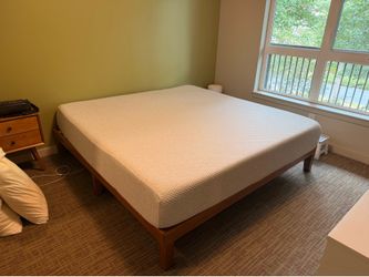 King Bed Set (Mattress + Platform Bed Frame)