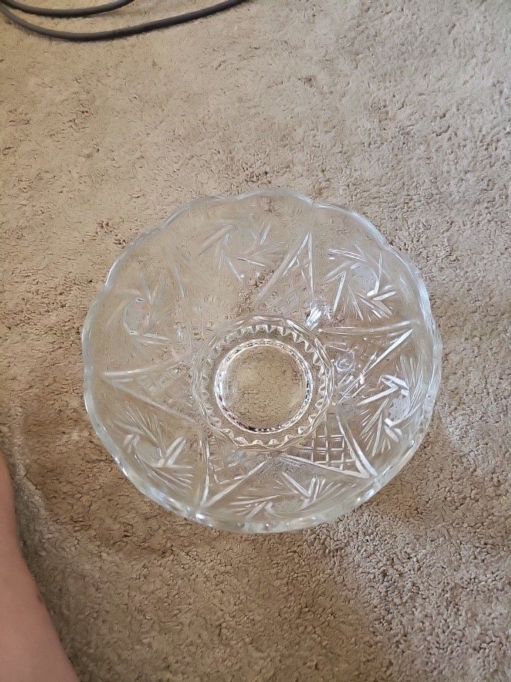 Lausitzer Pinwheel Star Pattern Crystal Bowl Dish