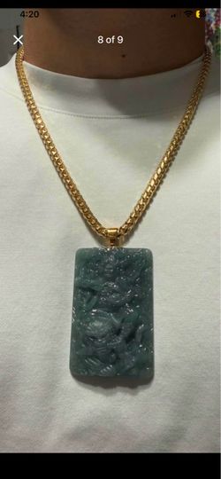 18k gold and Jade pendant