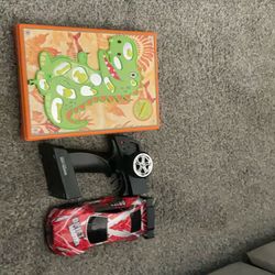 Drift race car comes with a free toy