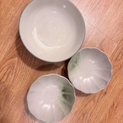 Green Dinner Bowls