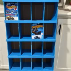 HOT WHEELS STORE DISPLAY ! (Milwaukie,OR)