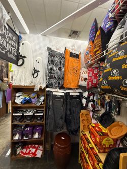 Halloween decor & more