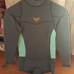 Roxy Wet Suit XS