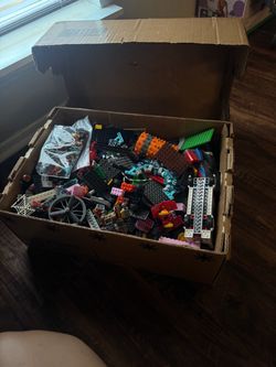 Large Lot of Mixed LEGO Pieces